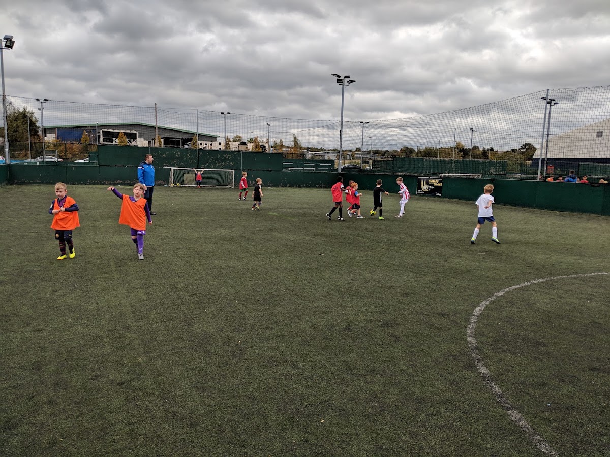 Powerleague Stoke Trentham Lakes - Photo 2