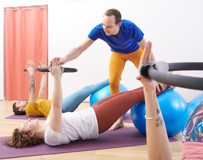 Professeur de Pilates et Yoga à Lyon - Photo principale