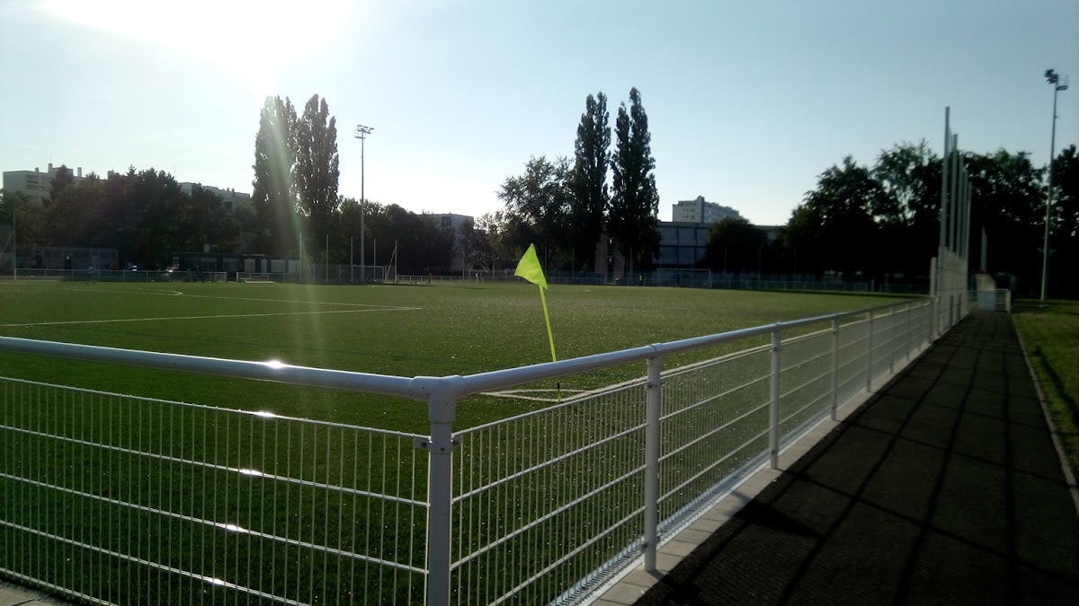 Public Sport Area - Photo 2
