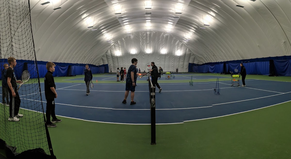 PublicIndoorTennis.com - Photo 3