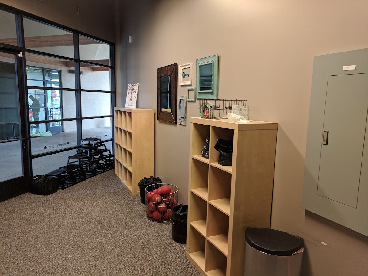 Pure Barre - Photo 3