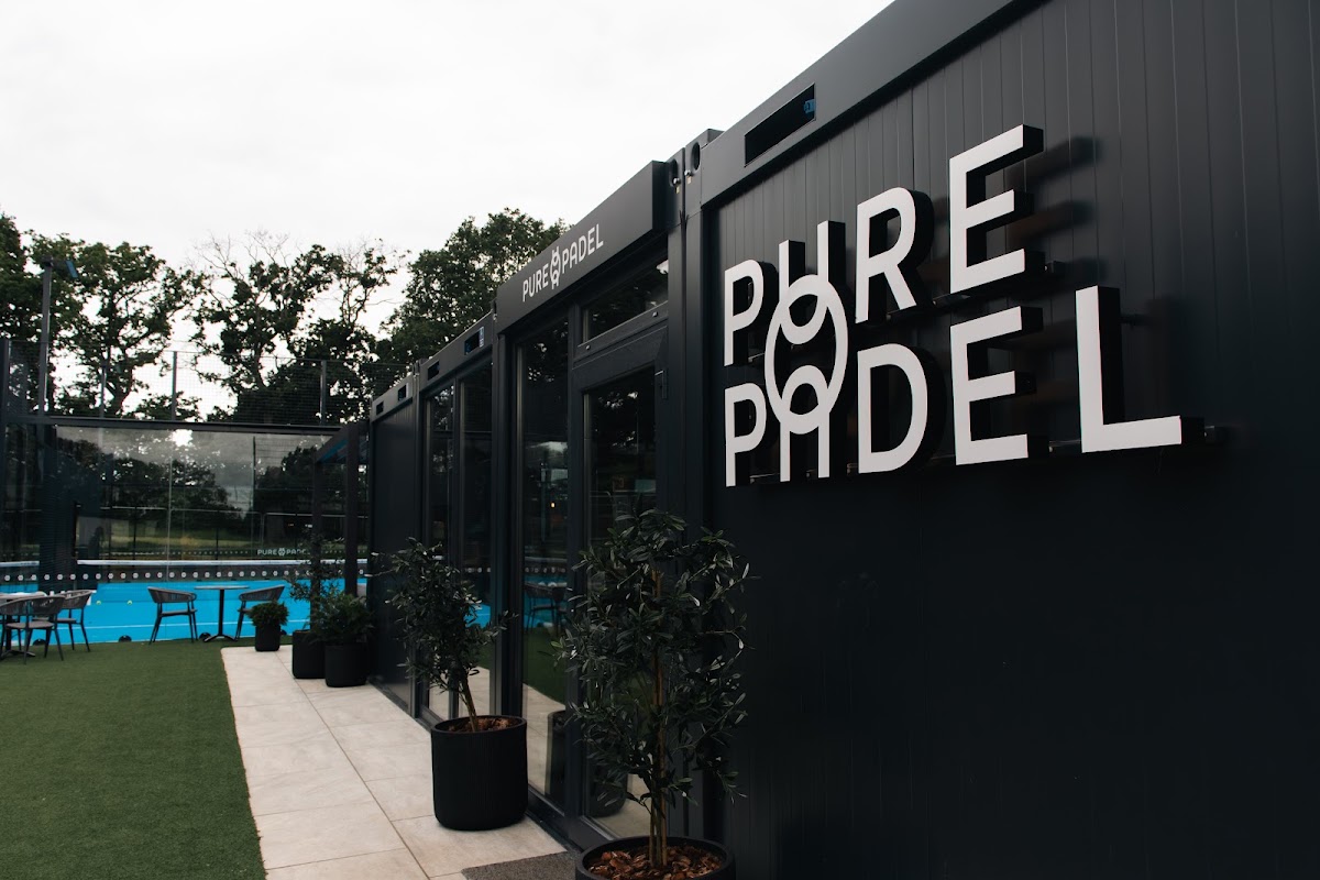 Pure Padel Solihull - Photo 3