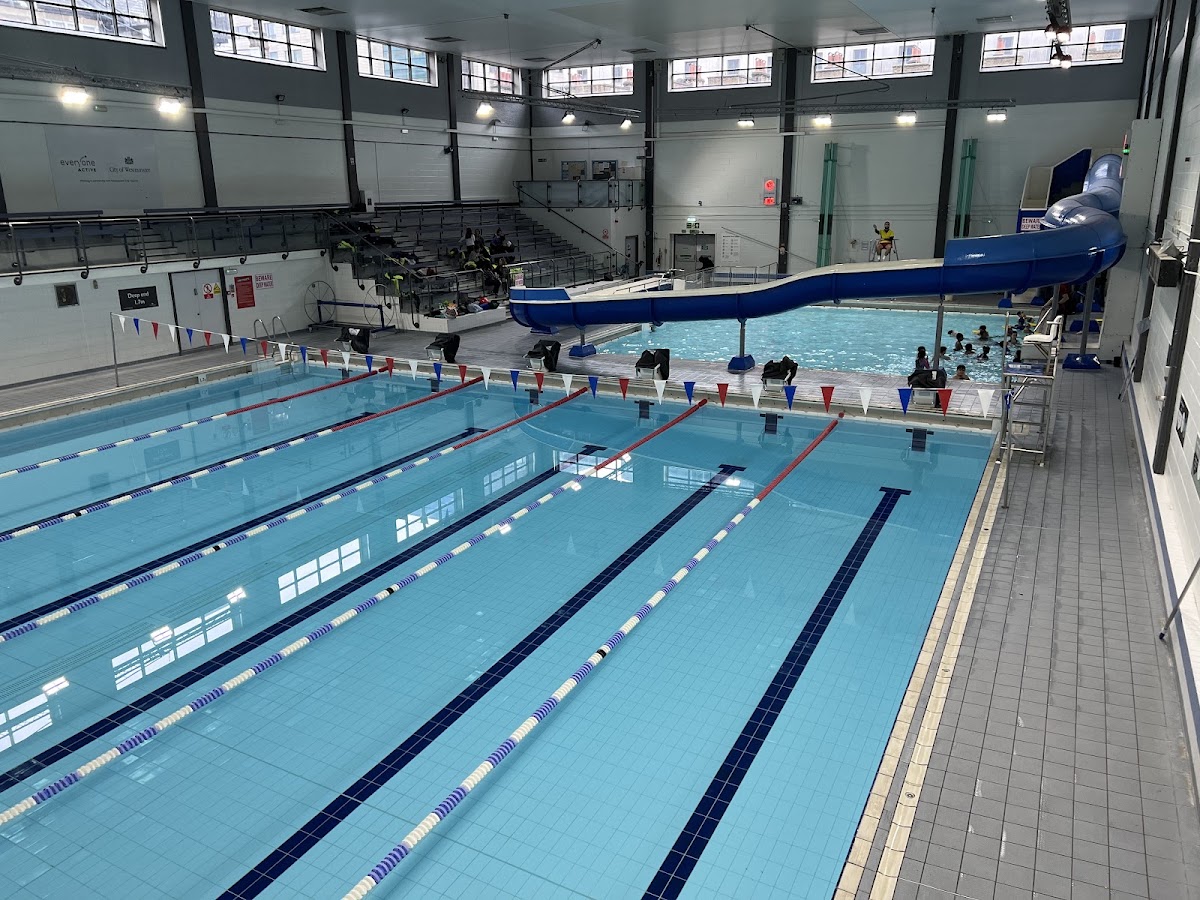 Queen Mother Sports Centre - Photo 1