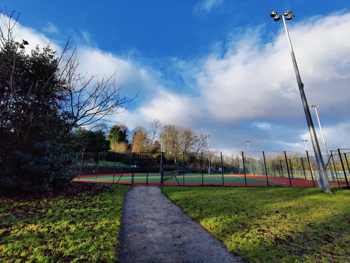 Queens Park Community Tennis Club - Photo 2