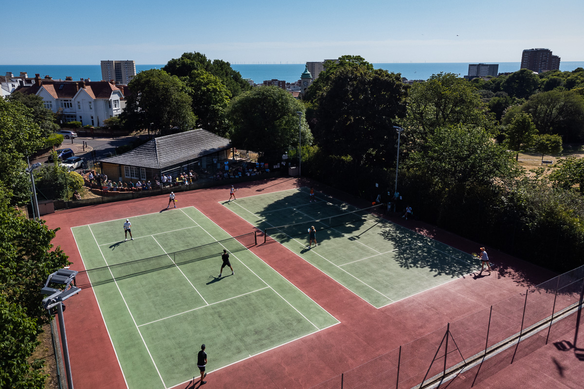 Queens Park Tennis Club - Photo 2