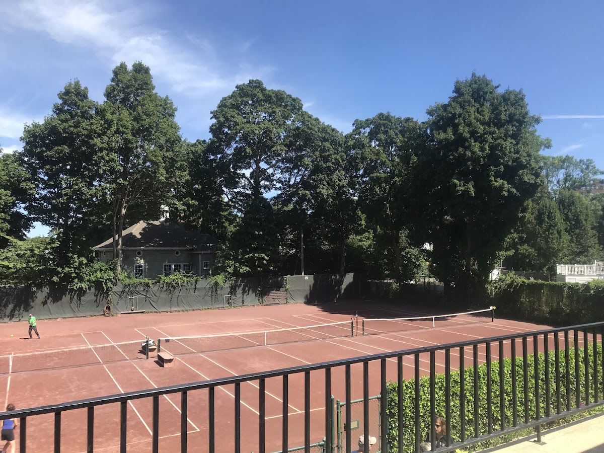 Quincy Tennis Club - Photo 2