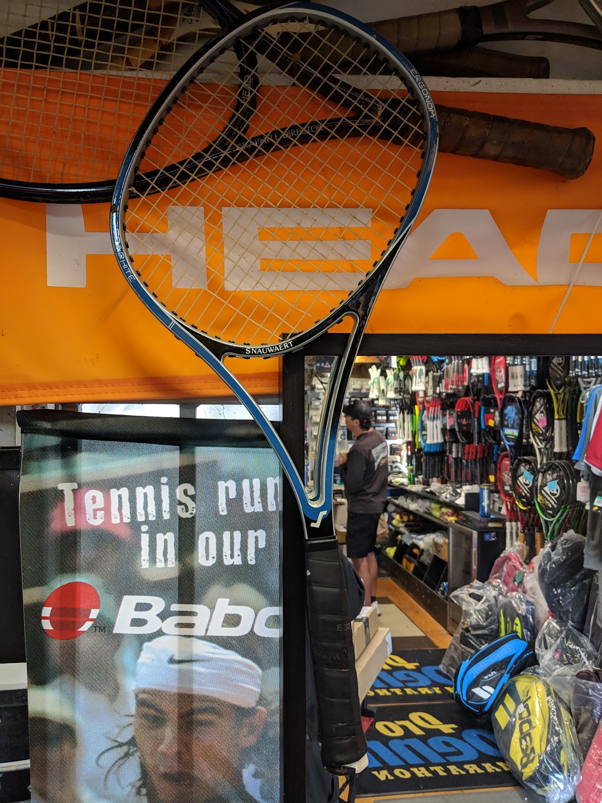 Racket Stringing Workshop - Photo 3