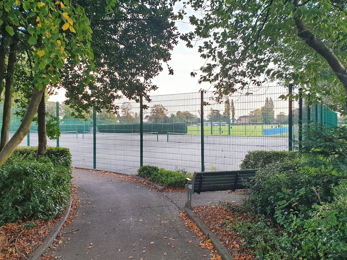 Red House Park Tennis Courts - Photo 1