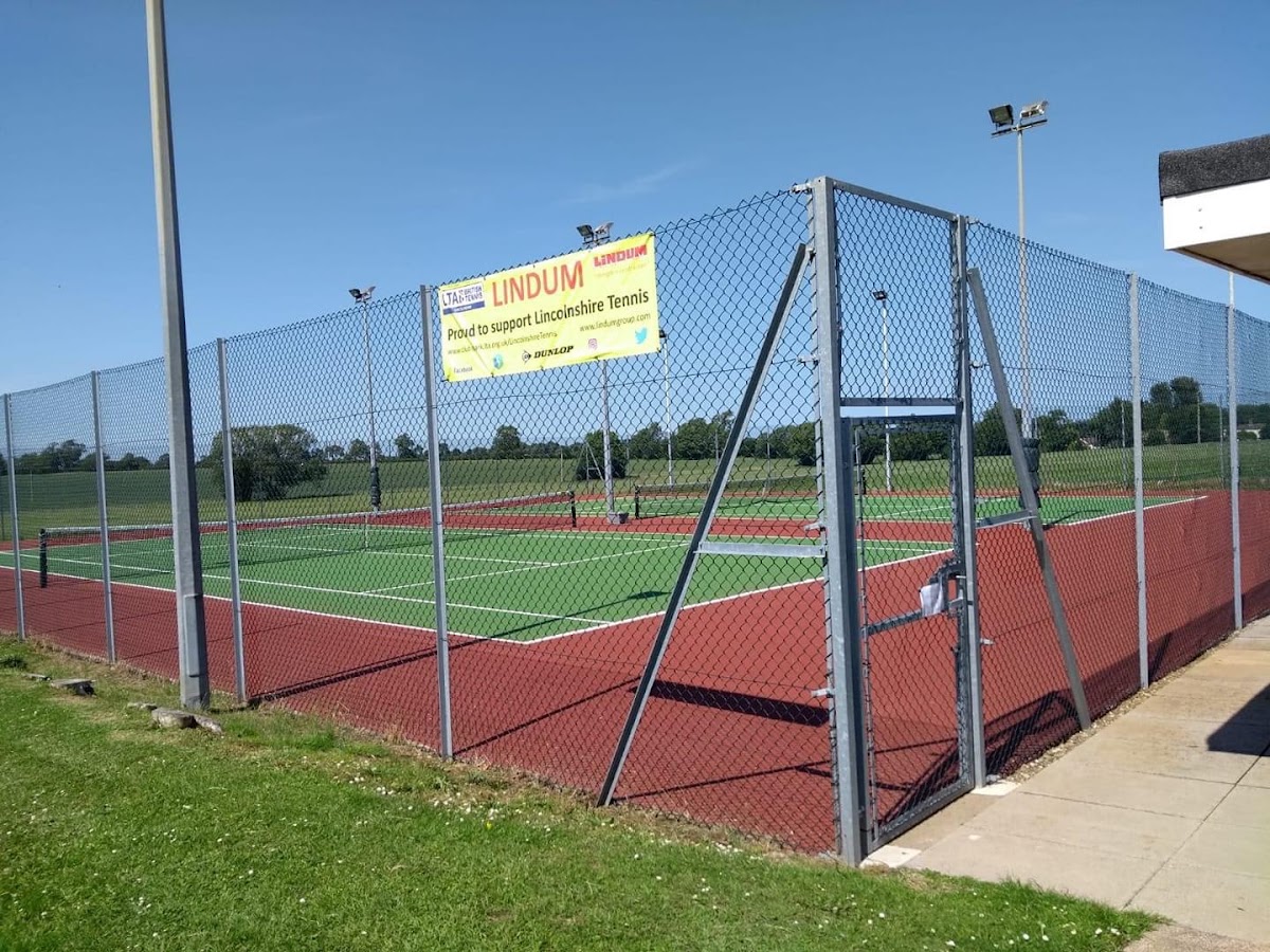 Reepham and District Tennis Club - Photo 3
