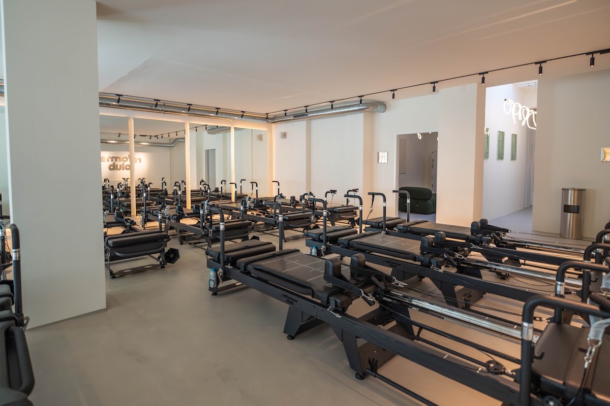 Reformer Club - Photo 2