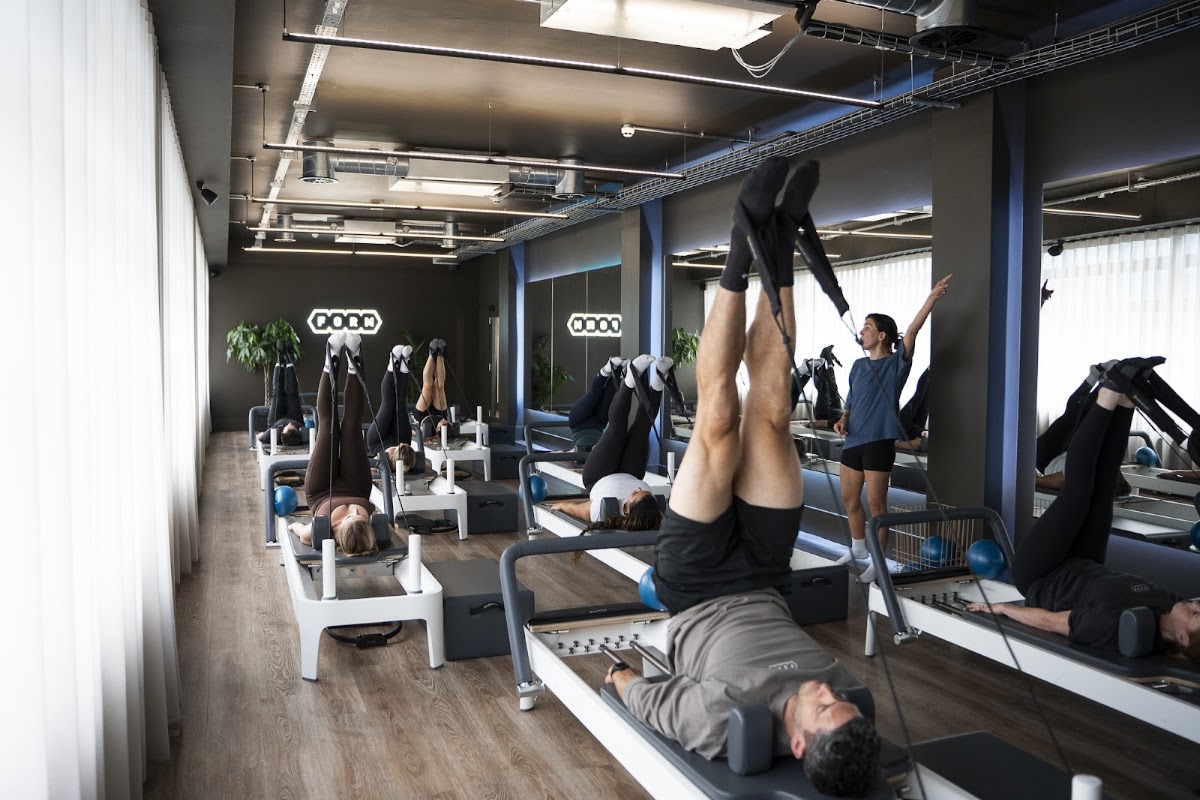 Reformer Pilates by FORM