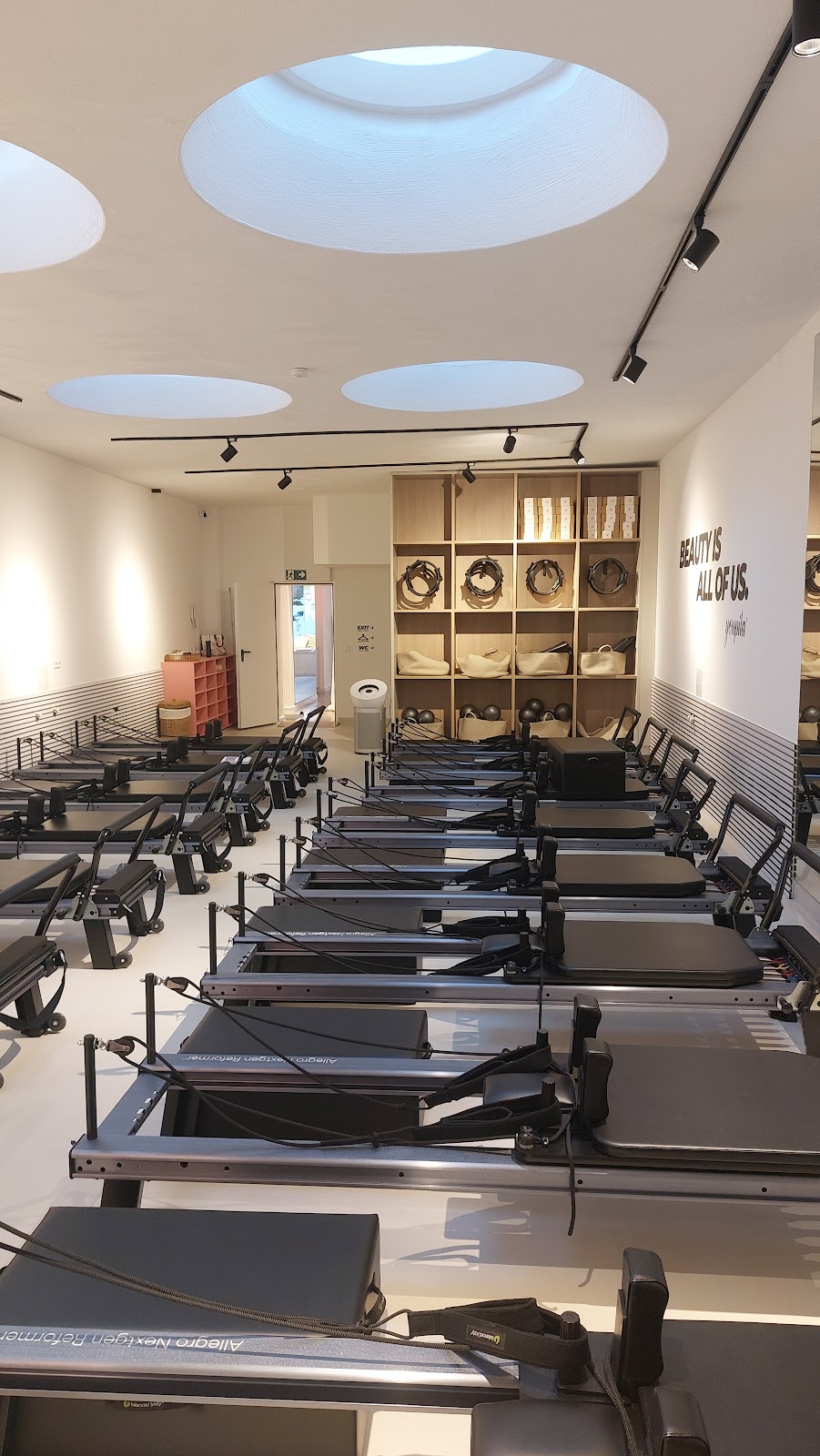 Reformer Studio Düsseldorf-Pempelfort | Youpila Studios - Photo 1