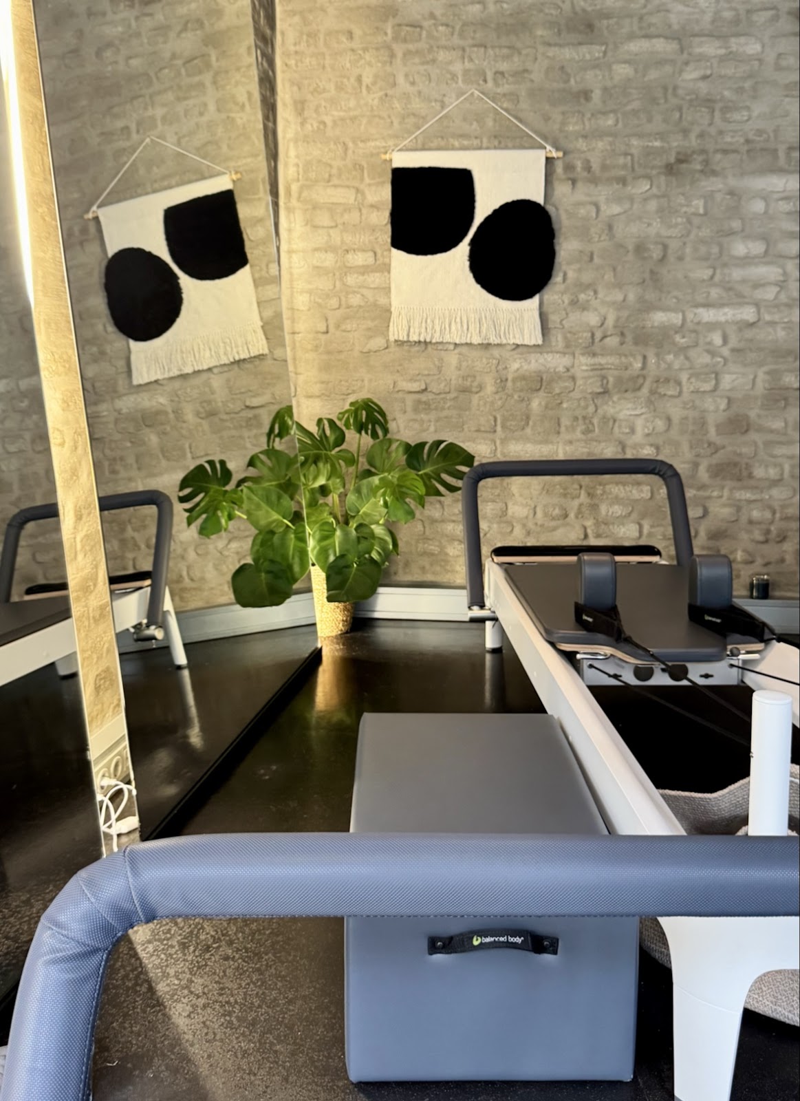 Reformer Studio Düsseldorf-Unterbilk | Youpila Studios - Photo 3