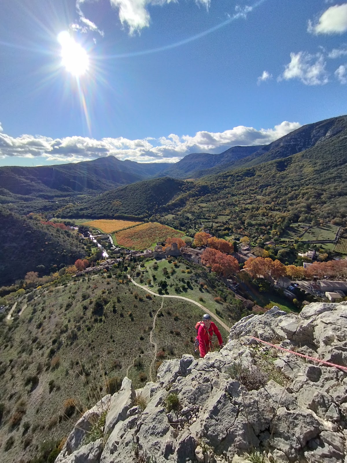 RendezVousVertical - Escalade / Via Ferrata / Canyoning / Rappels - Photo 3