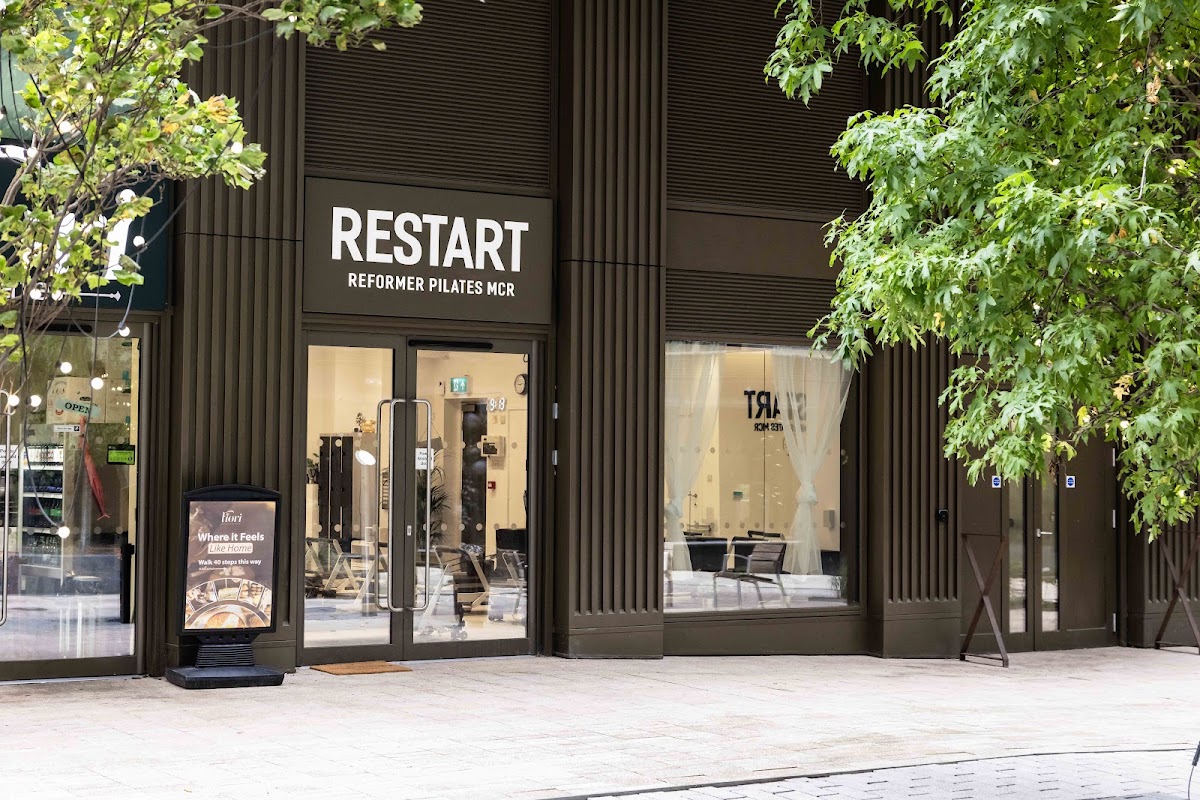 Restart Reformer Pilates Circle Square - Photo 3