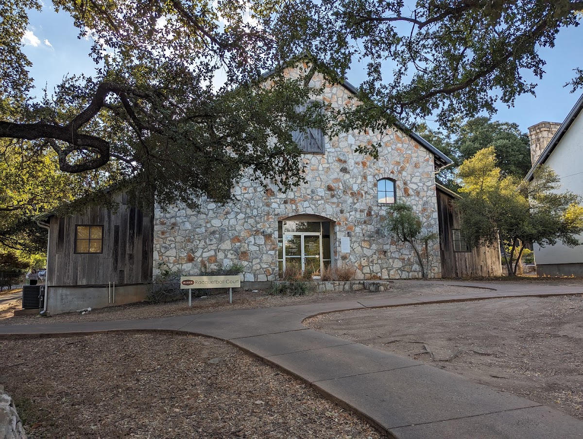 Riata Racquetball Court - Photo 3