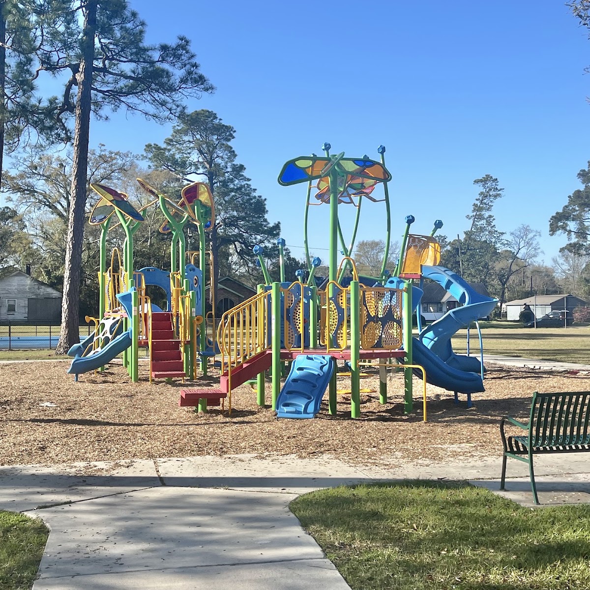 Rickarby Recreation Center - Photo 2