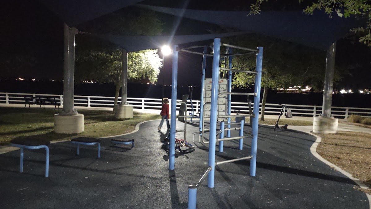 River walk workout - Photo 1