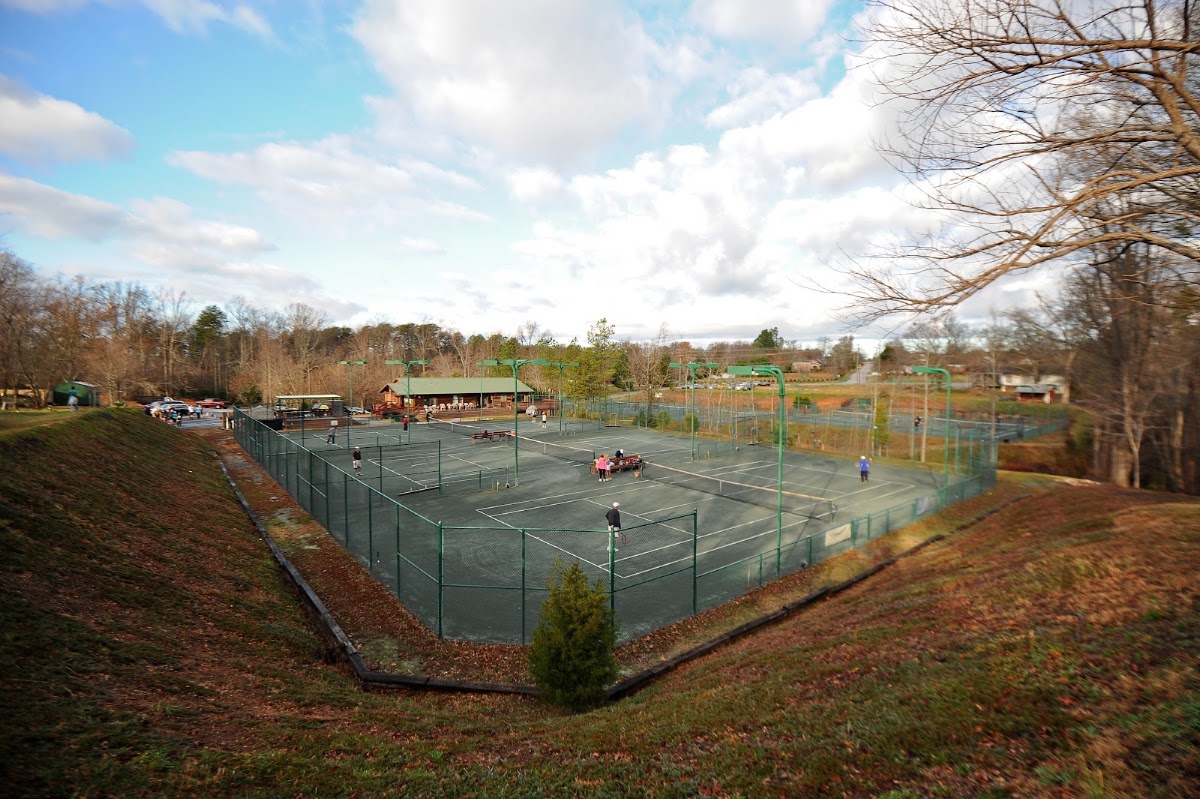 Riverside Tennis Club