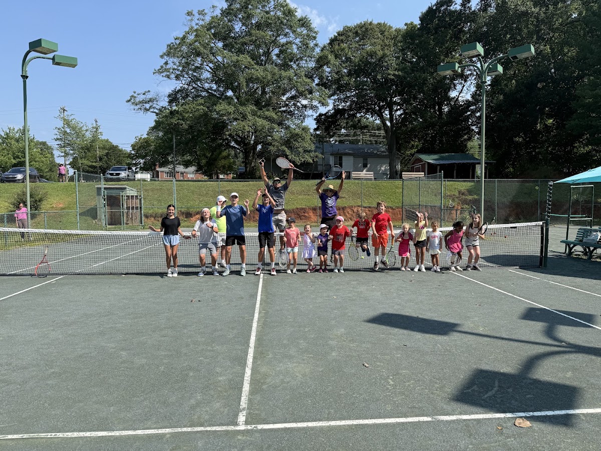 Riverside Tennis Club - Photo 3