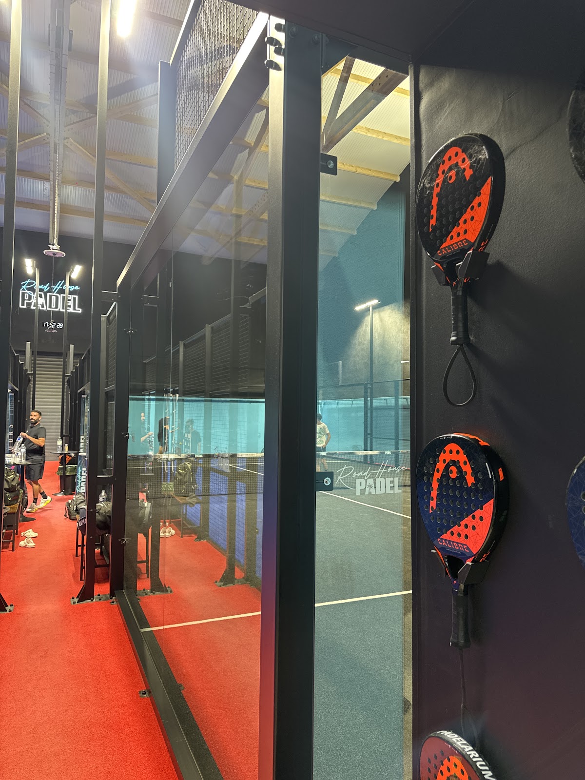 ROAD HOUSE PADEL - Photo 2