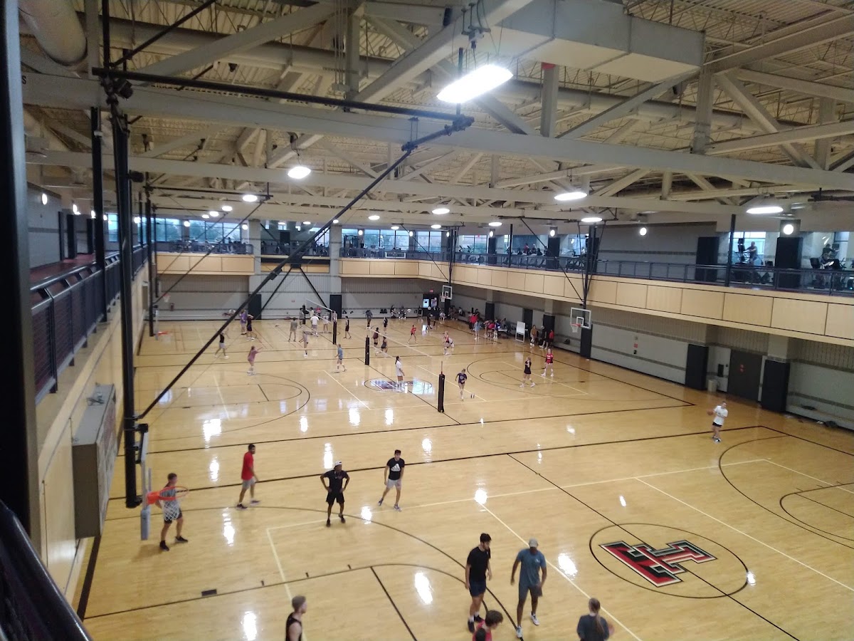 Robert H. Ewalt Student Recreation Center - Photo 2