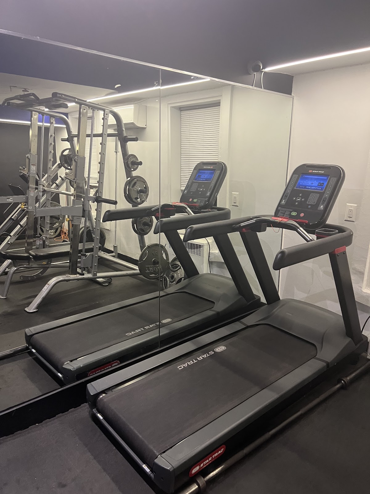 Rock Fitness Private Studios - Photo 3