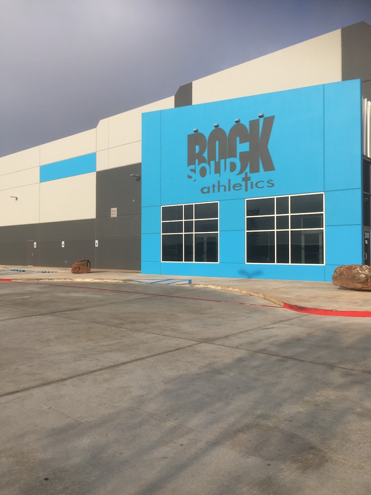 Rock Solid Athletics - Photo 3