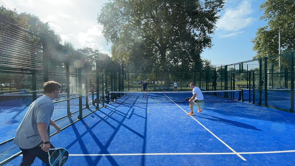 Rocks Lane Chiswick Padel Tennis - Photo 1