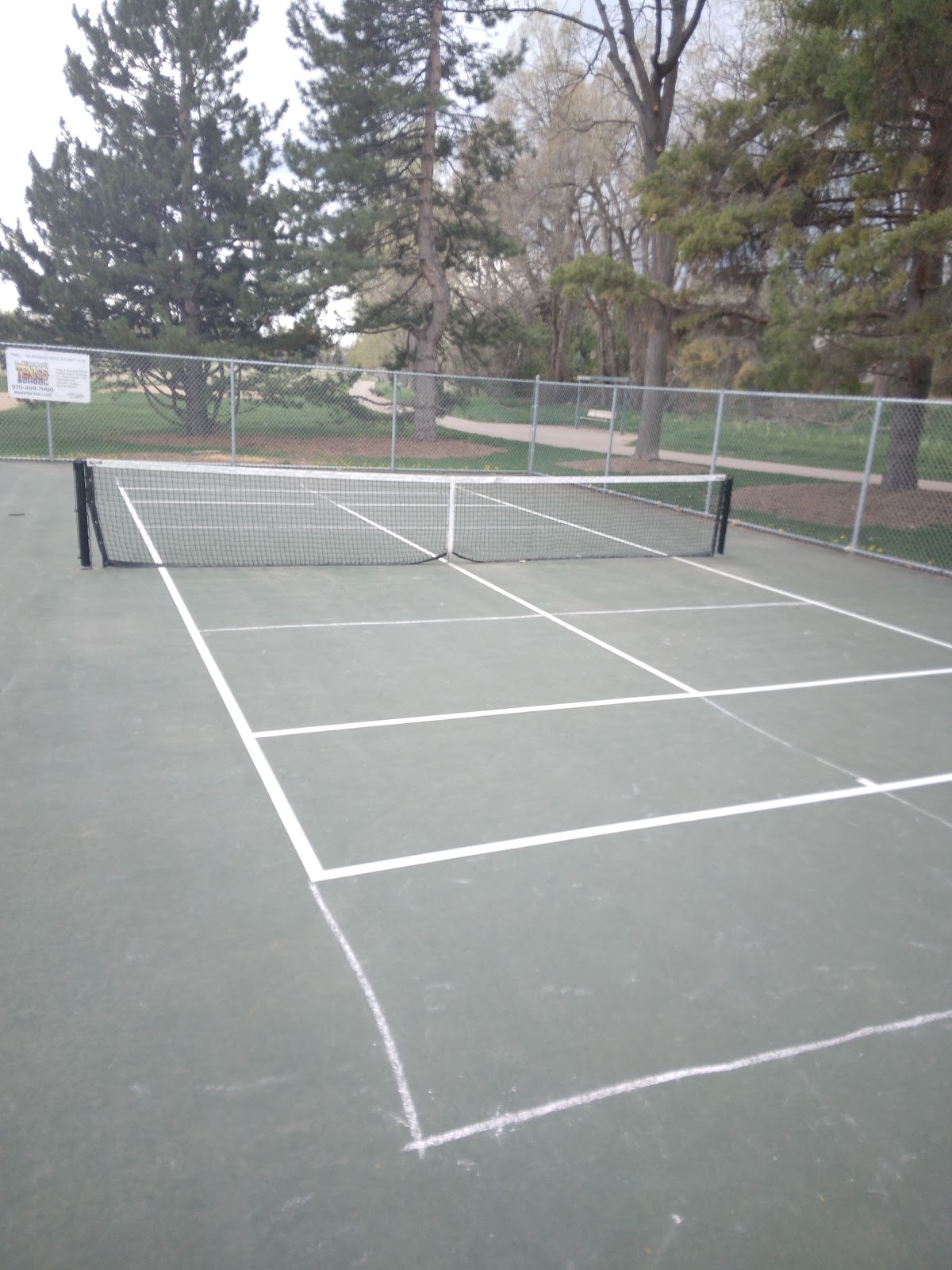 Rolland Moore Park Racquetball Courts - Photo 2