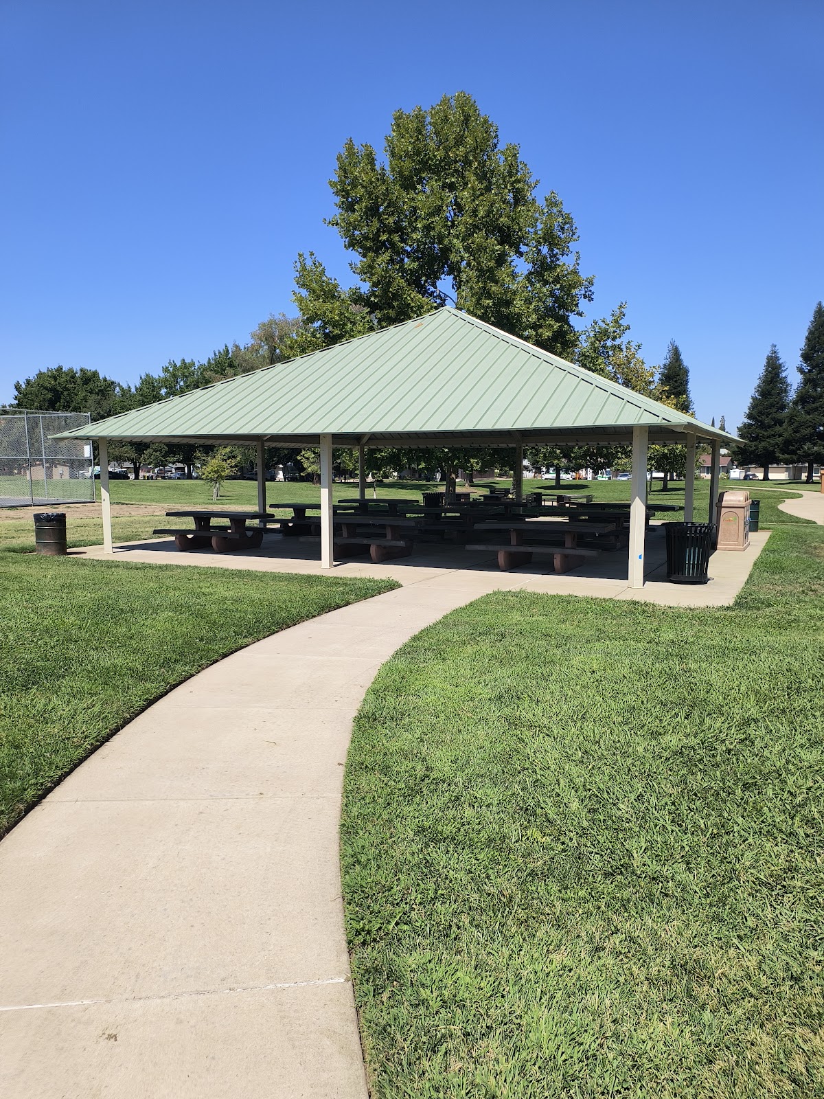 Rosemont Community Park - Photo 3