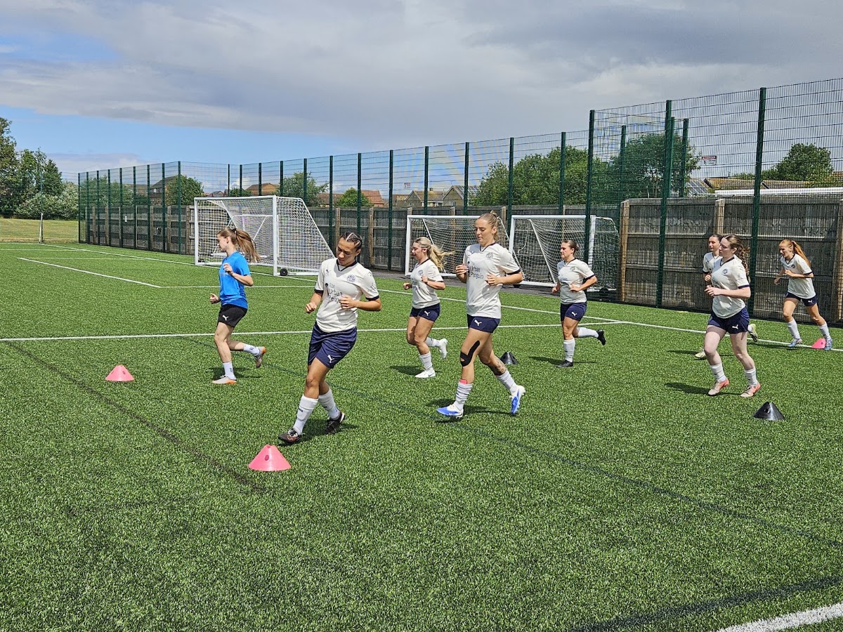 Roses Sports Ground - Photo 1