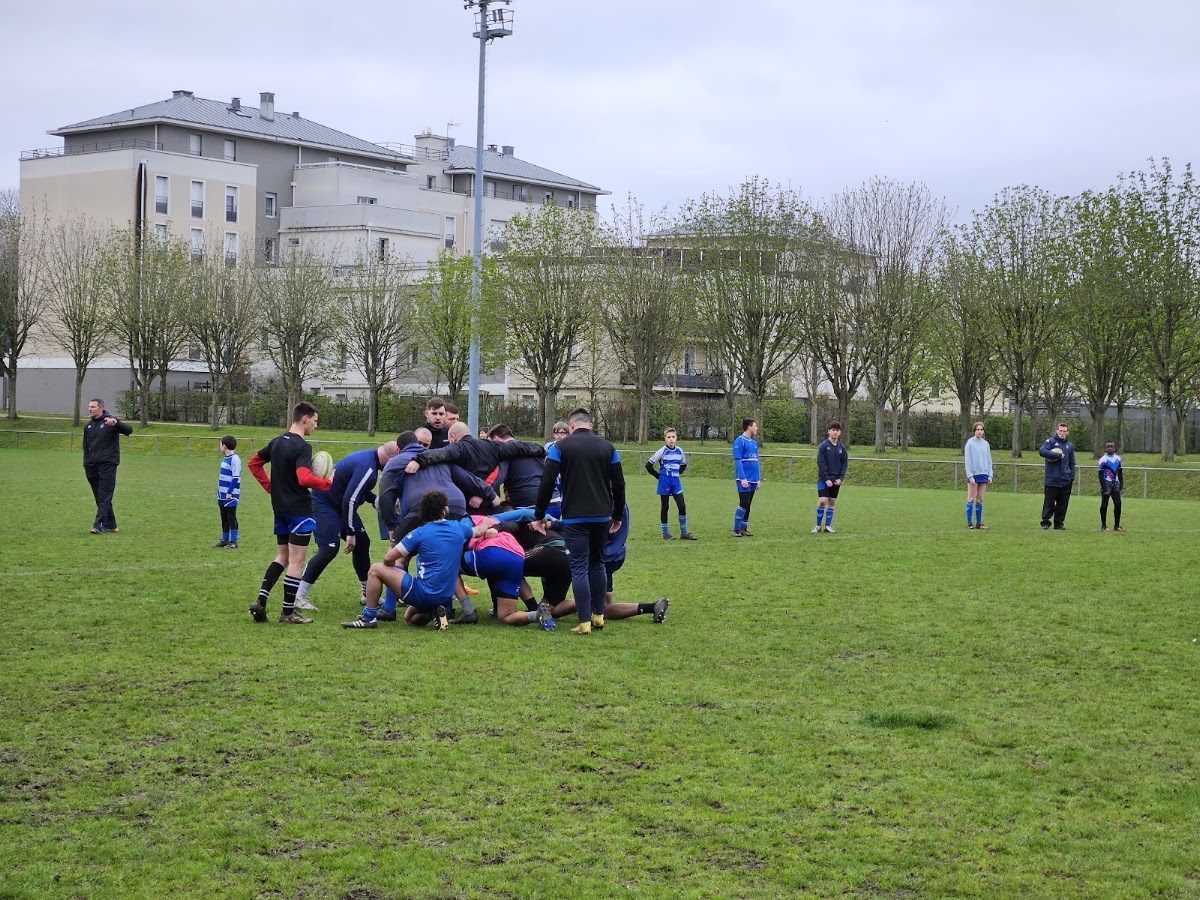 Rugby Club de Noisy le Grand Marne la Vallée - Photo 2