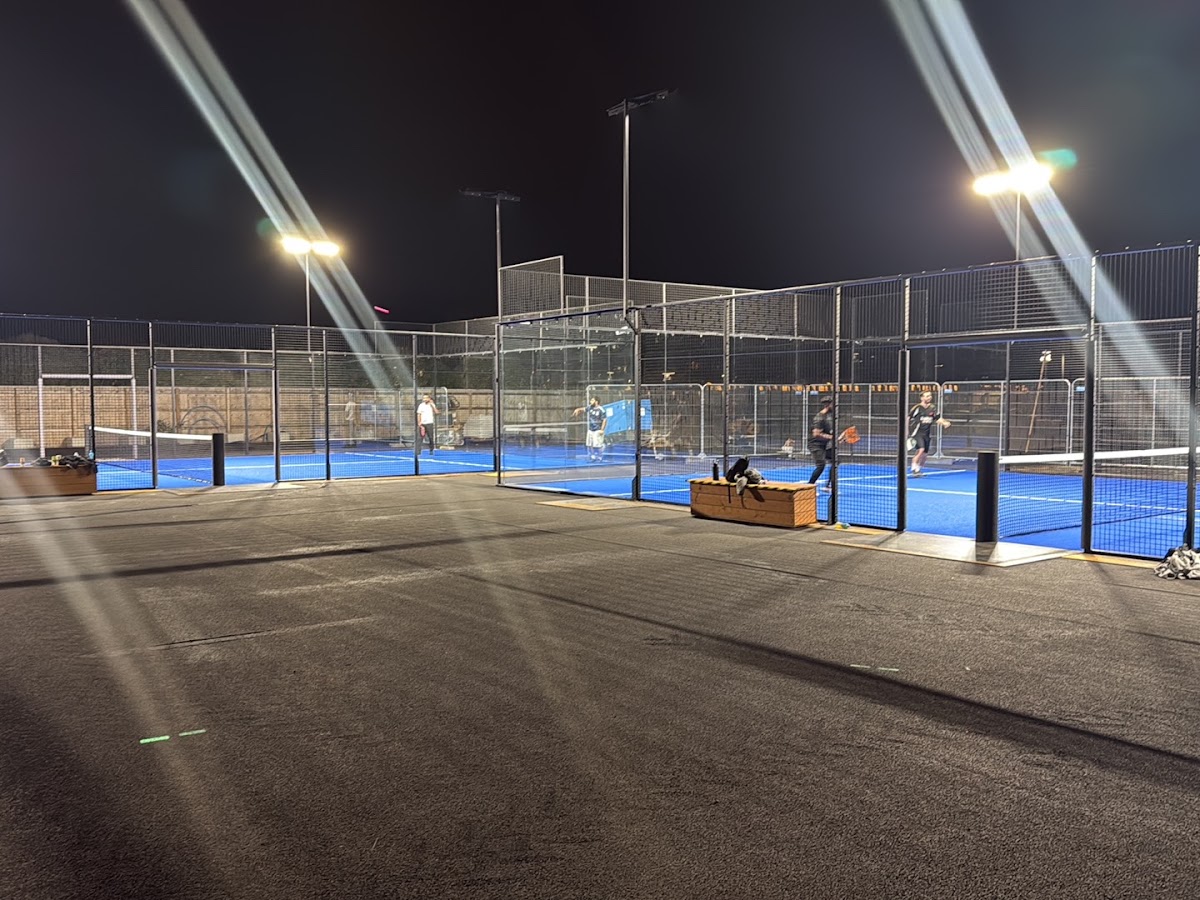 S3 Padel Finchley Road - Photo 2
