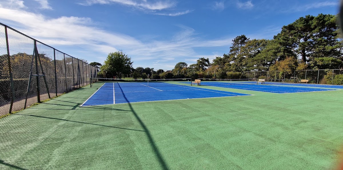 Saint Sebastian Tennis Academy - Photo 2