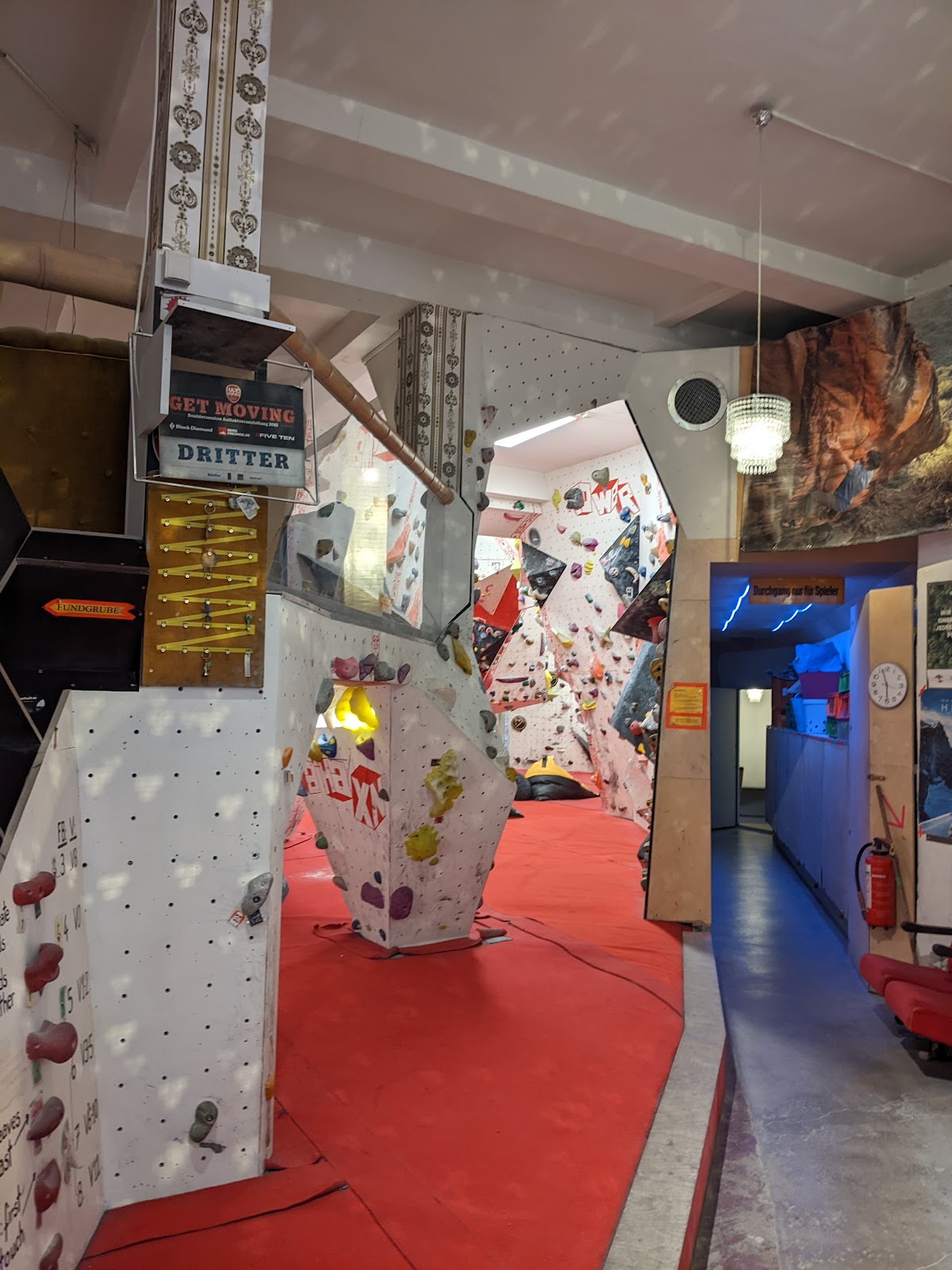 Salon du Bloc - Photo 2