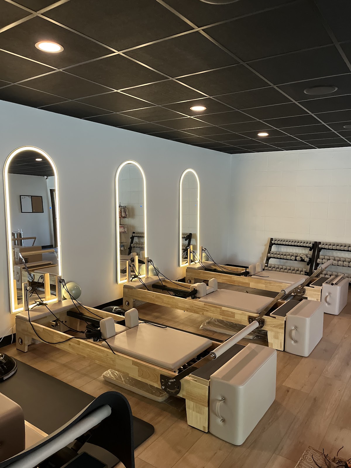 Salt & Light Pilates Studio - Texas - Photo 3