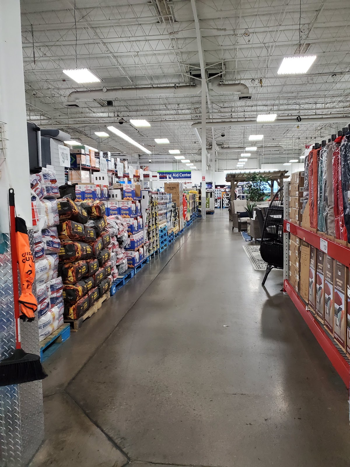 Sam's Club - Photo 2