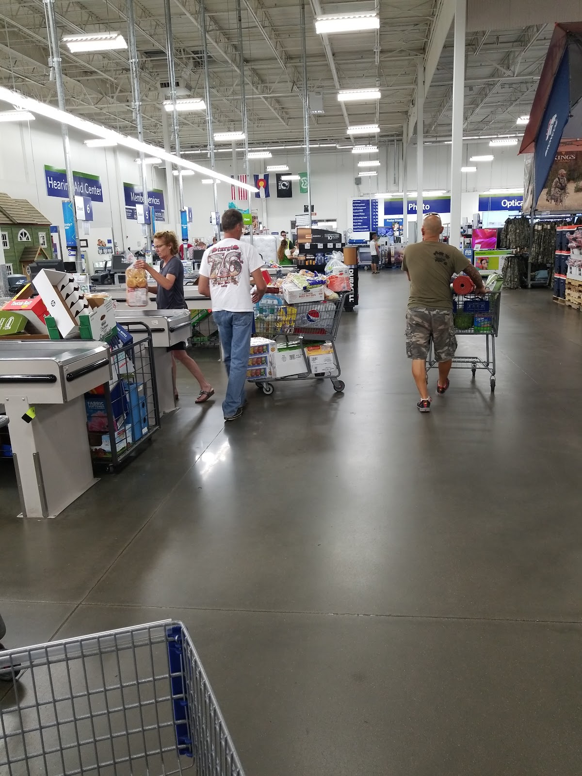 Sam's Club - Photo 3