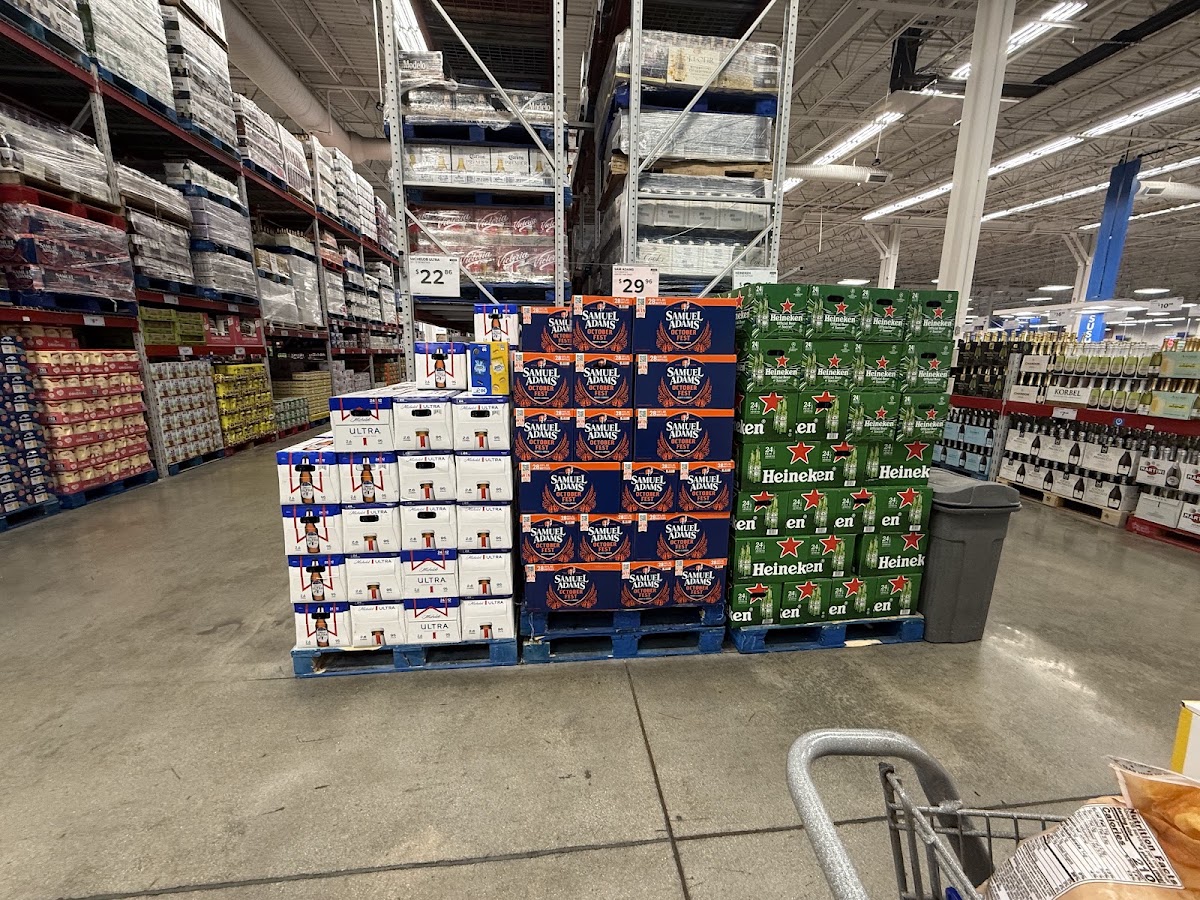 Sam's Club - Photo 2
