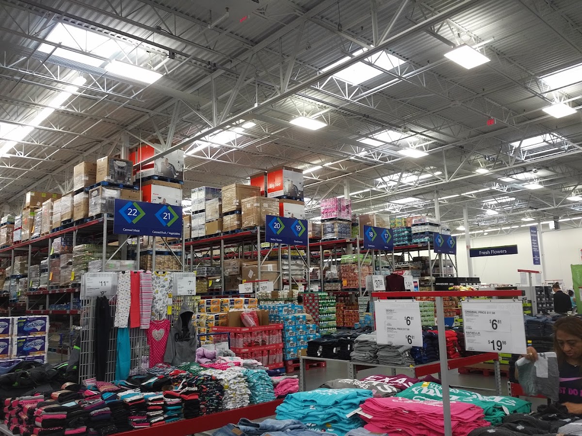 Sam's Club - Photo 3