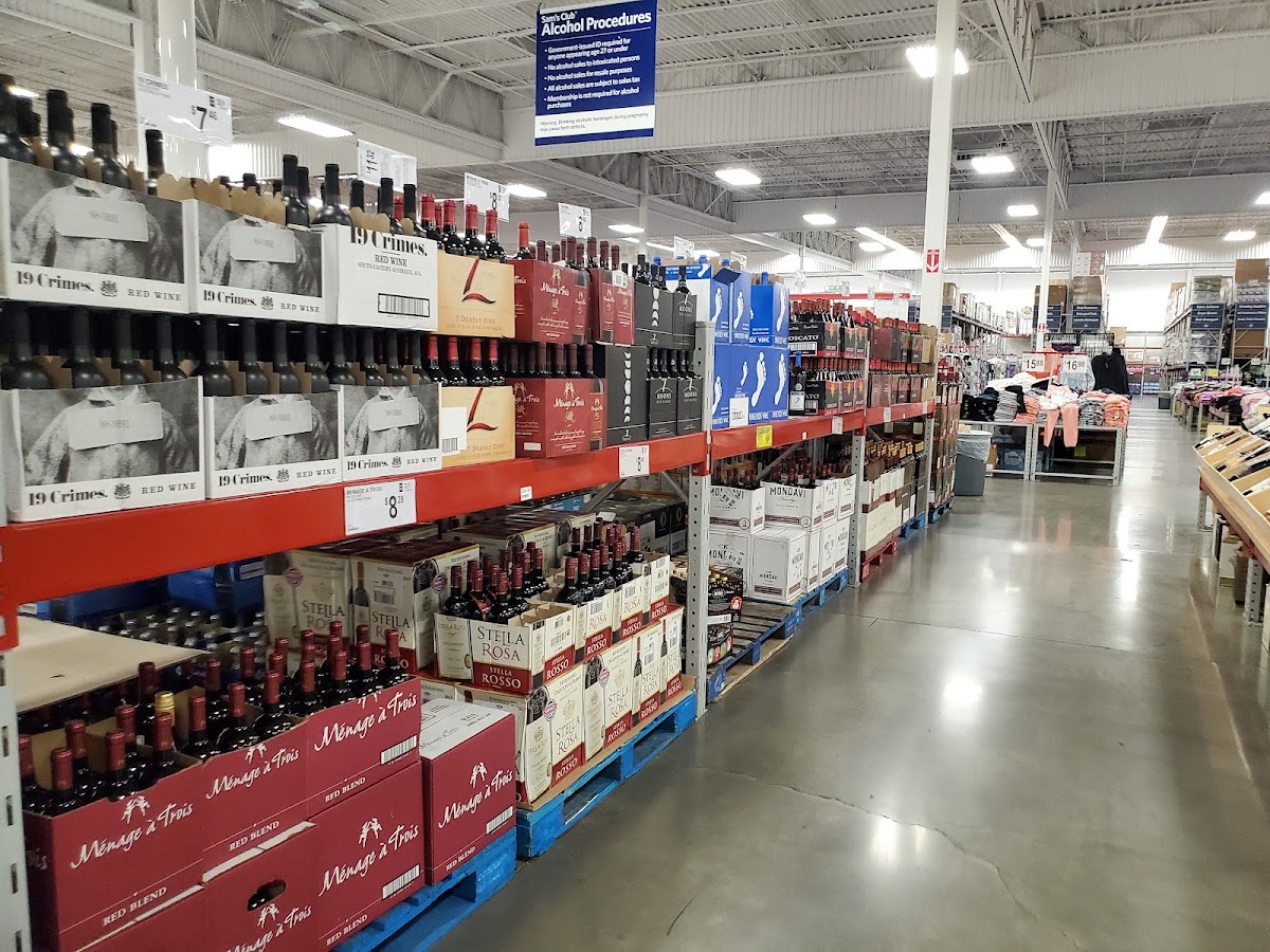 Sam's Club - Photo 2