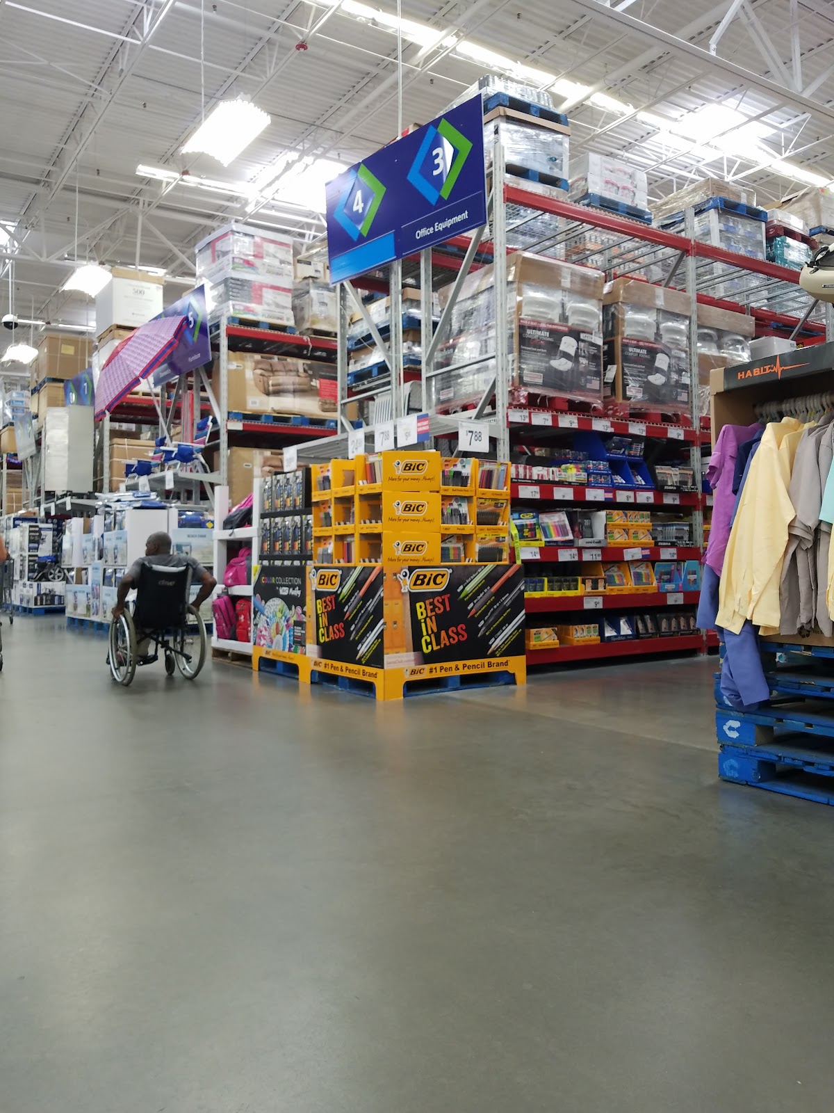 Sam's Club - Photo 2