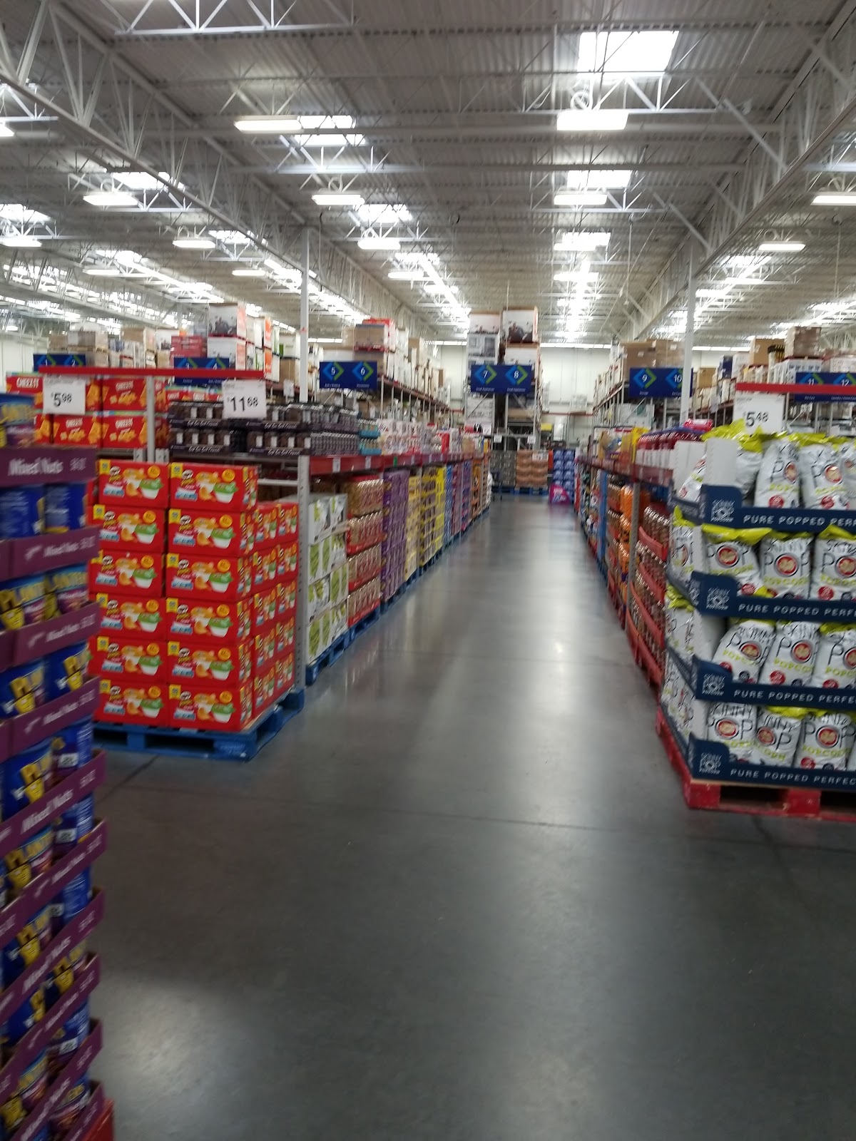 Sam's Club - Photo 2