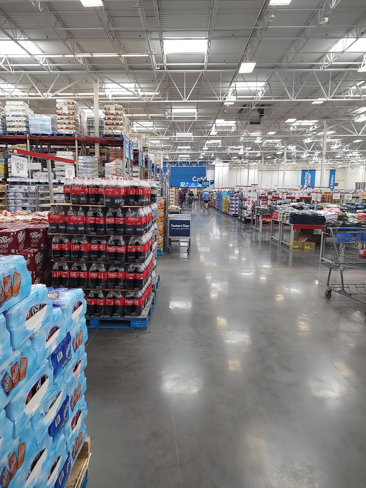 Sam's Club - Photo 3