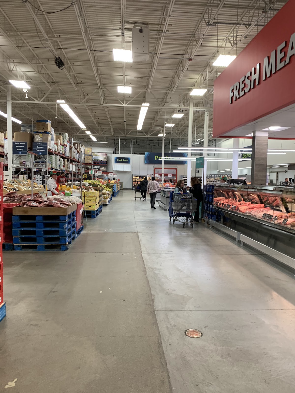 Sam's Club - Photo 2