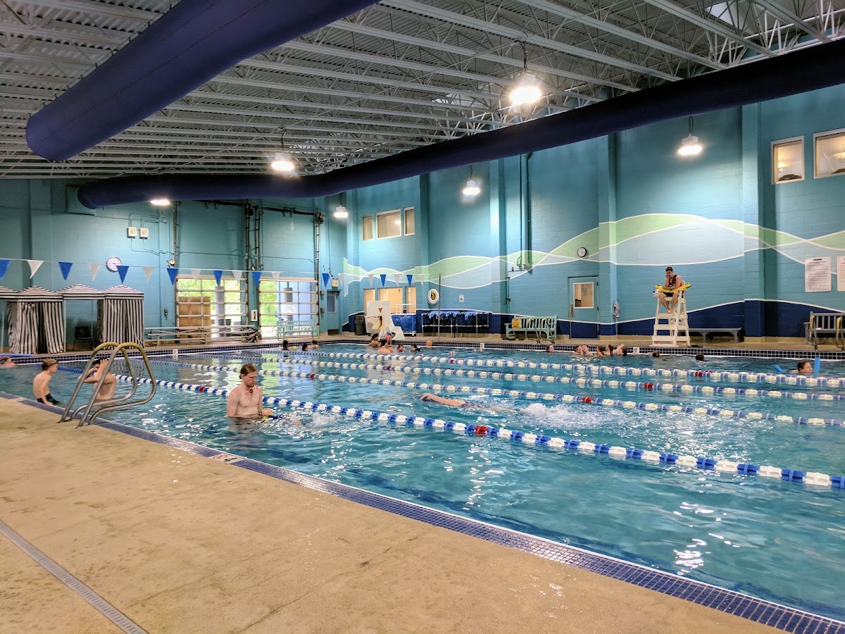 Samena Swim & Recreation Club - Photo 3