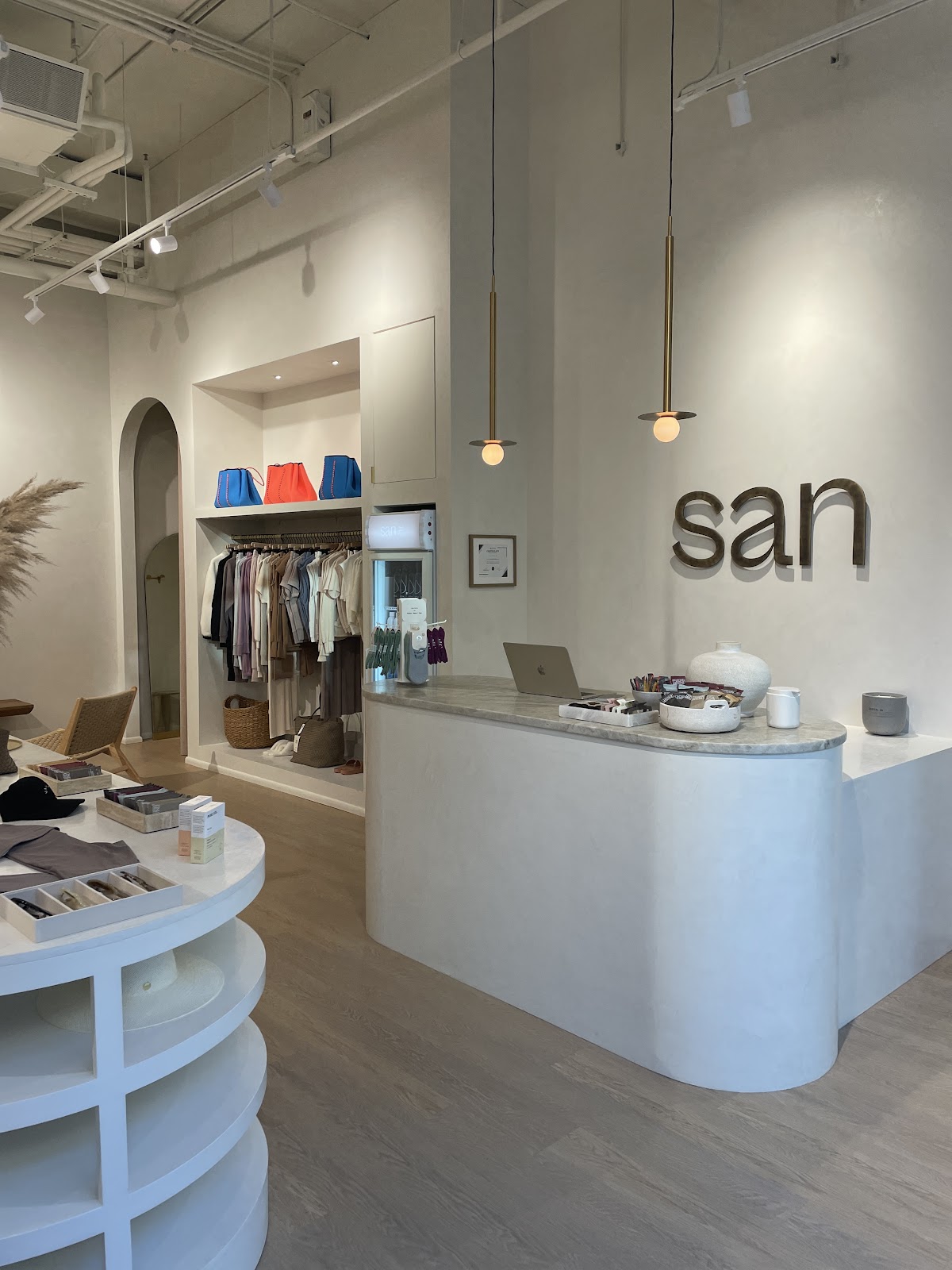 san studio - Photo 3