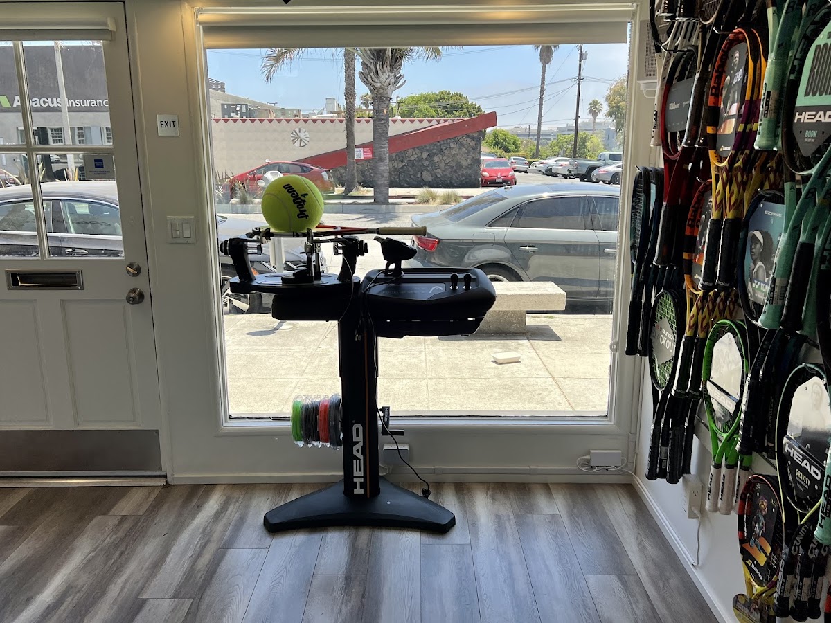 Santa Monica Tennis Center - Photo 3