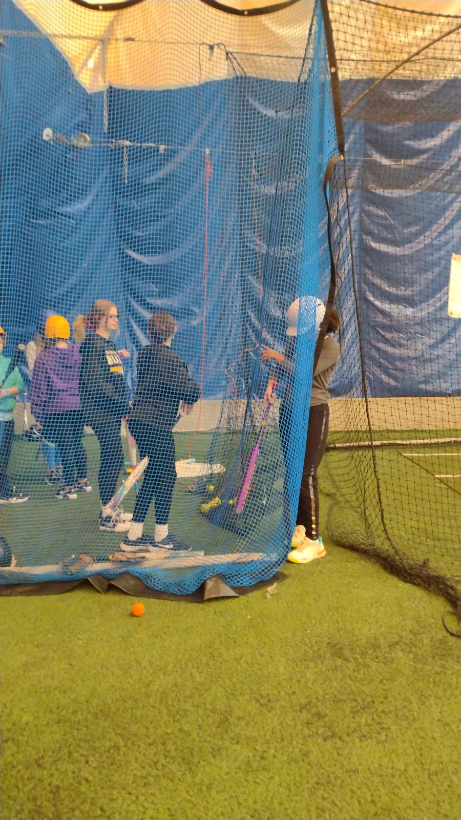 Savage Sports Center - Photo 2